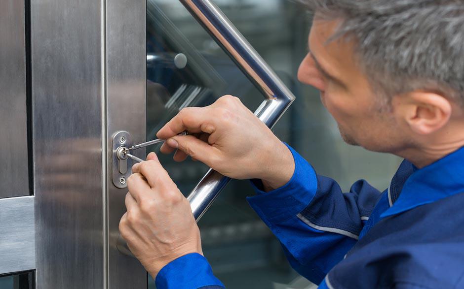 changer serrure porte fermée Rosny-sous-Bois