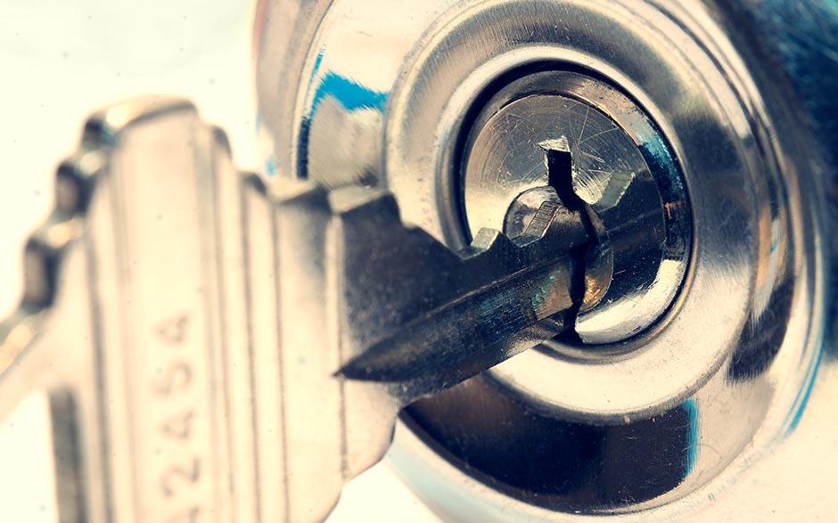 comment changer un canon de serrure Villeneuve-le-Roi